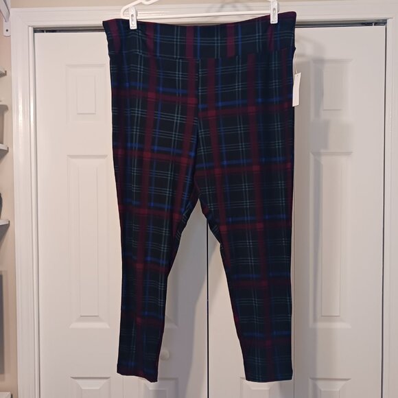 3/$18 - NWT Terra & Sky Black/Red Leggings Size 3X - Picture 1 of 7